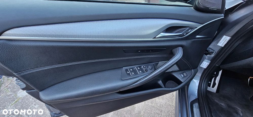 BMW Seria 5 520d M Sport sport - 7