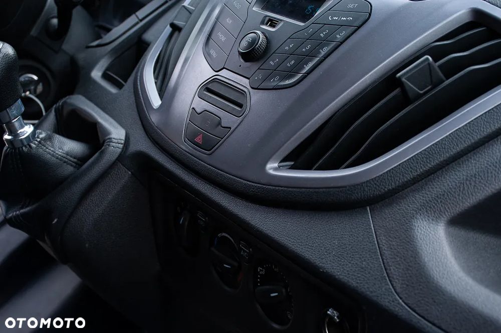 Ford TRANSIT - 26