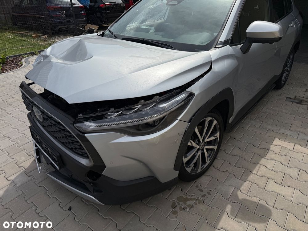 Toyota Corolla Cross 2.0 Hybrid Premiere Edition AWD - 21
