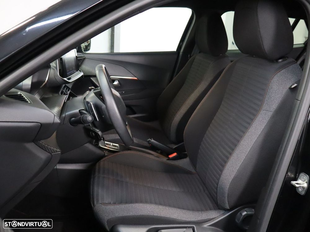 Peugeot 2008 1.5 BlueHDi Active EAT8 - 8