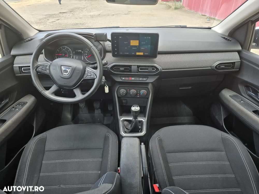 Dacia Logan TCe 90 MT6 Comfort - 13