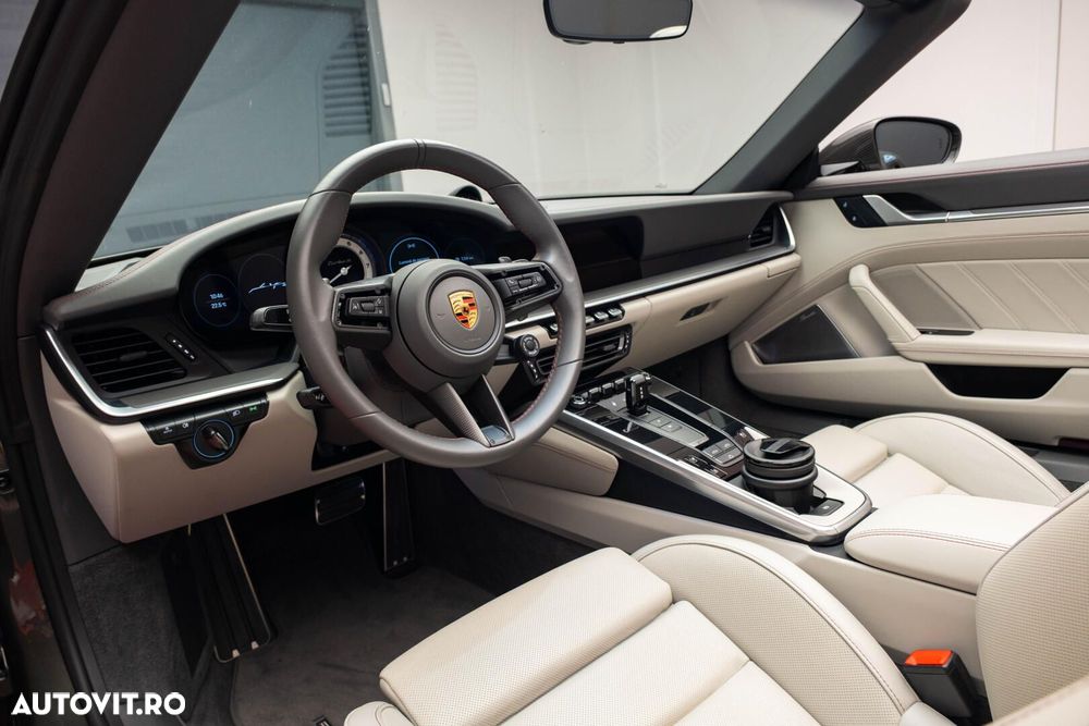 Porsche 911 - 12