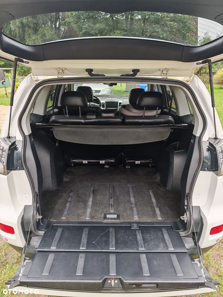 Mitsubishi Outlander 2.0 Invite 2WD EU5 - 13