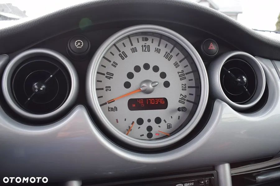 MINI Cooper chili - 13