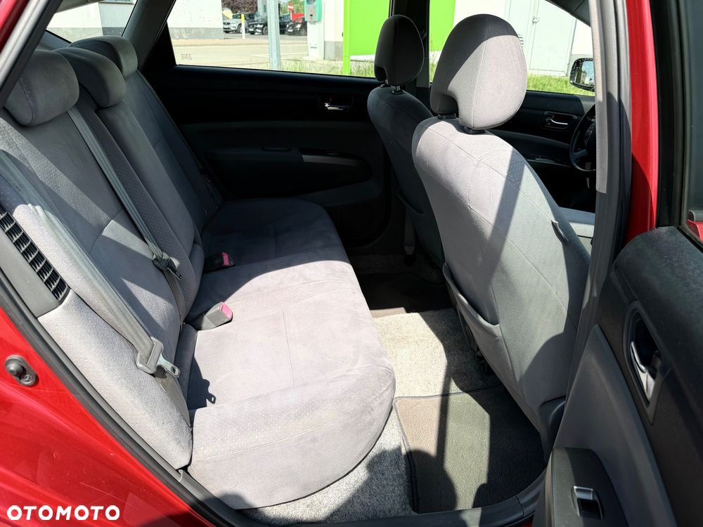 Toyota Prius 1.5 VVT-i Sol - 17
