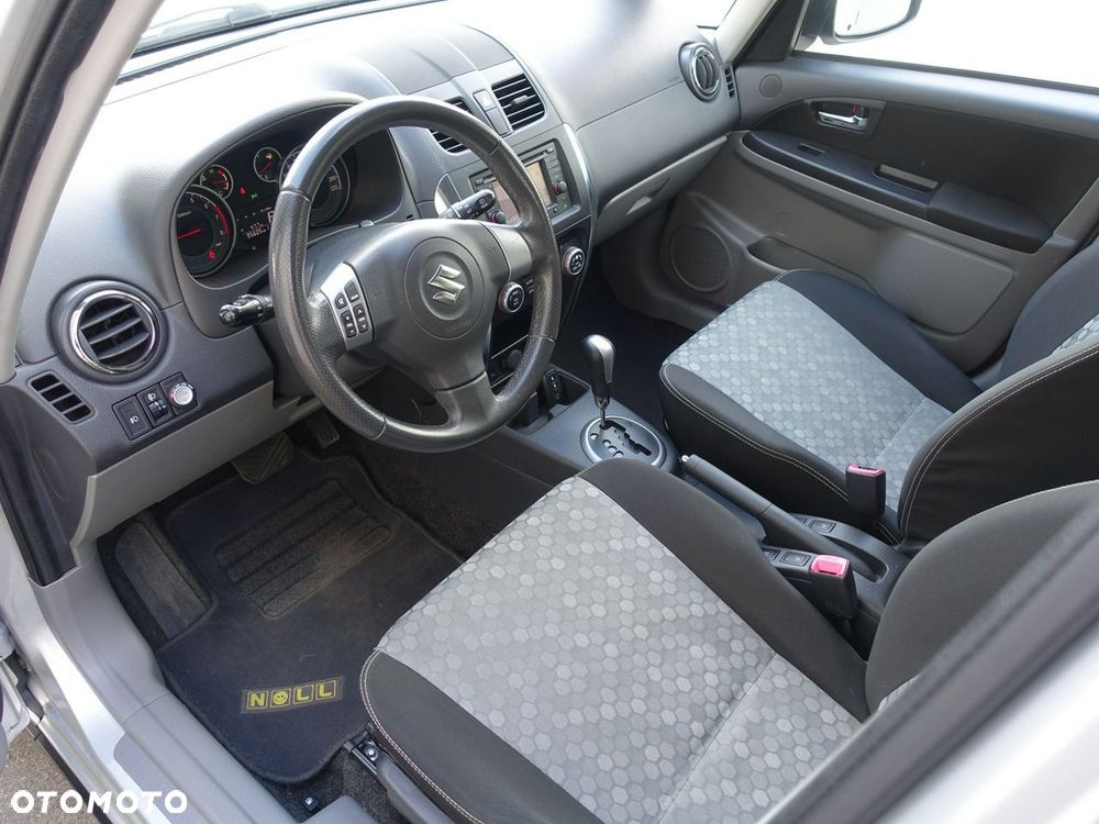 Suzuki SX4 Classic 1.6 VVT Automatik 4x2 Style - 11