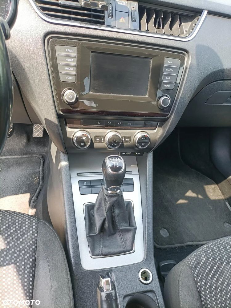 Skoda Octavia - 3