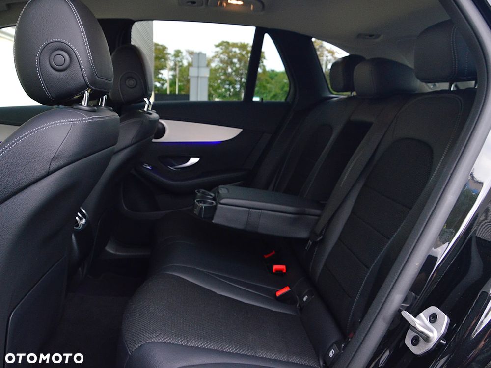 Mercedes-Benz GLC 300 e 4-Matic - 15