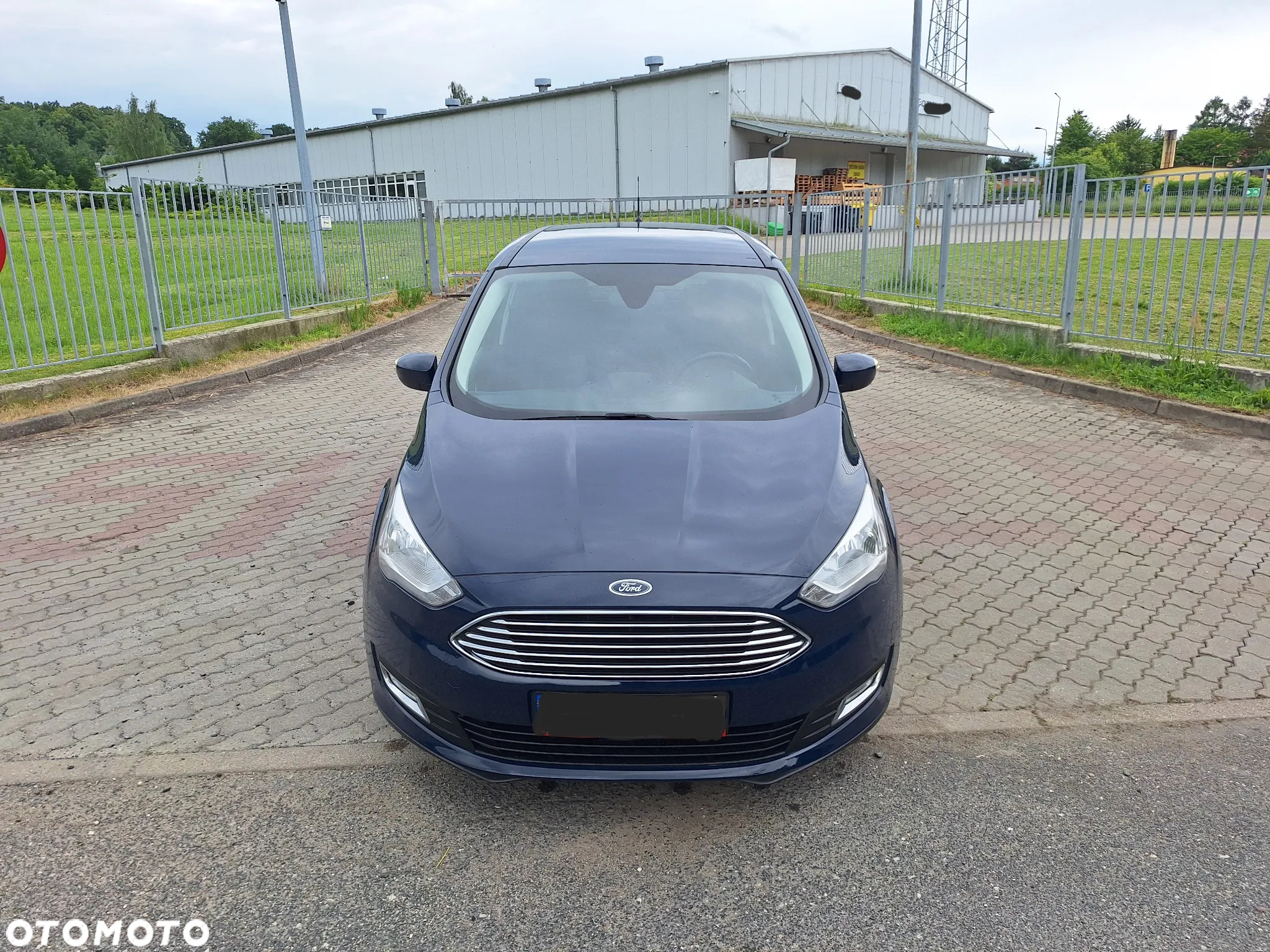 Ford Grand C-MAX - 3