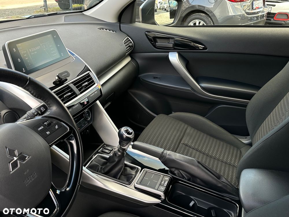 Mitsubishi Eclipse Cross 1.5 T Intense - 15