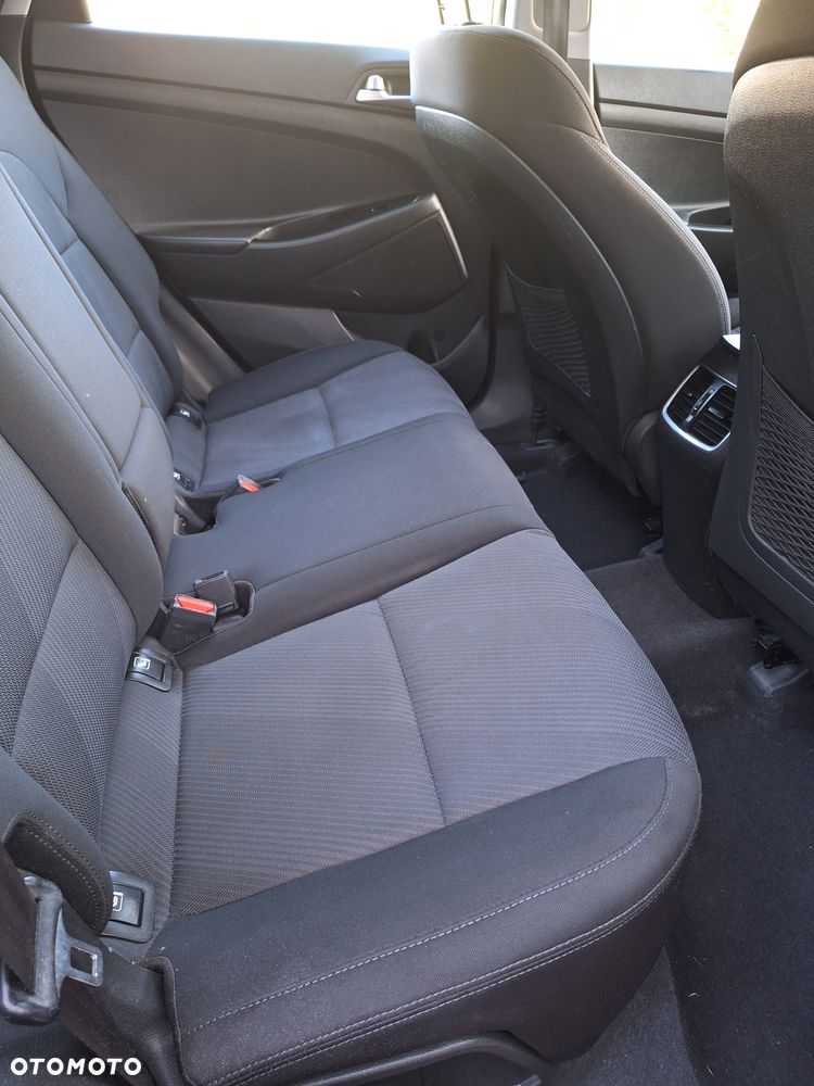 Hyundai Tucson 1.6 CRDi Style 2WD - 27
