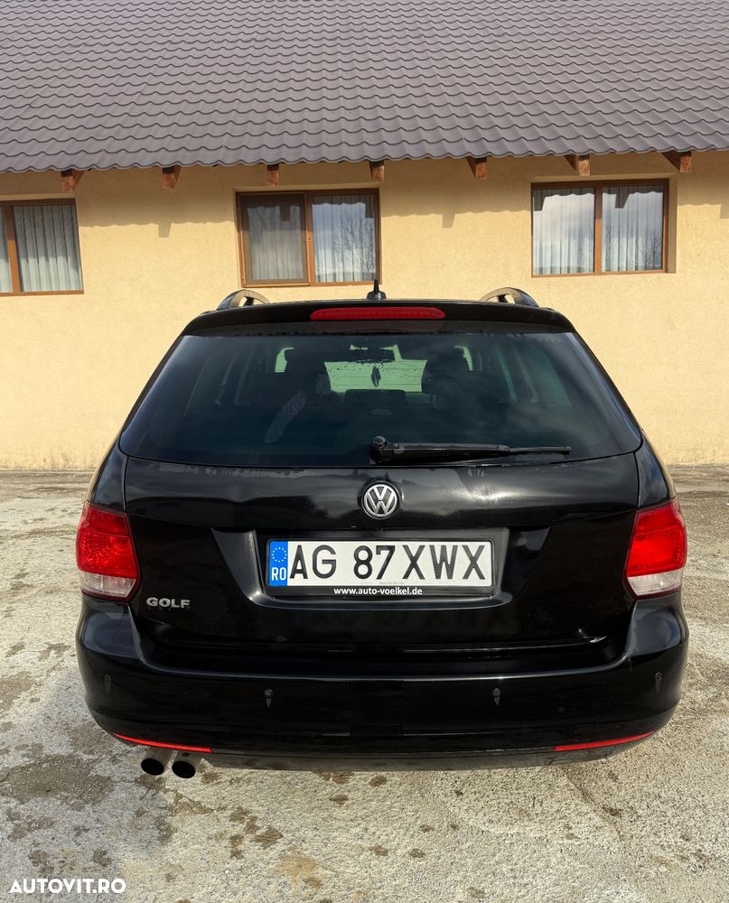 Volkswagen Golf 2.0 TDI DPF Highline - 4
