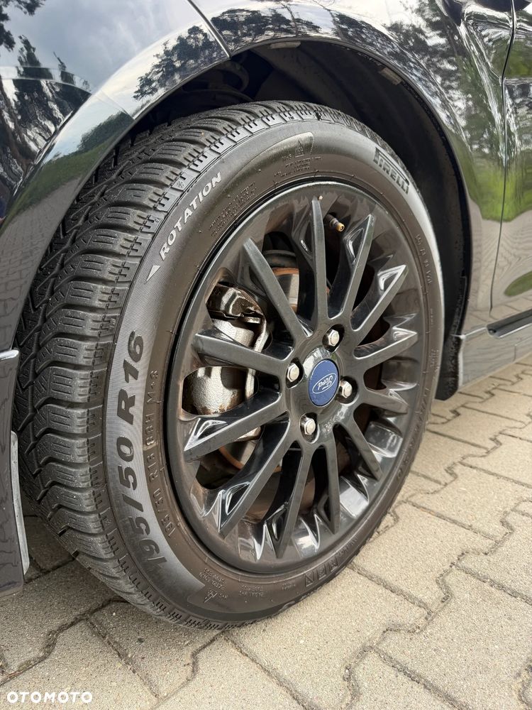 Ford Fiesta - 6