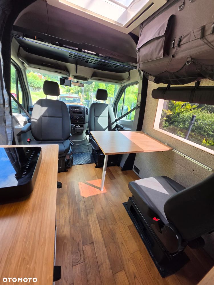 Mercedes-Benz Sprinter 906.211 - 33