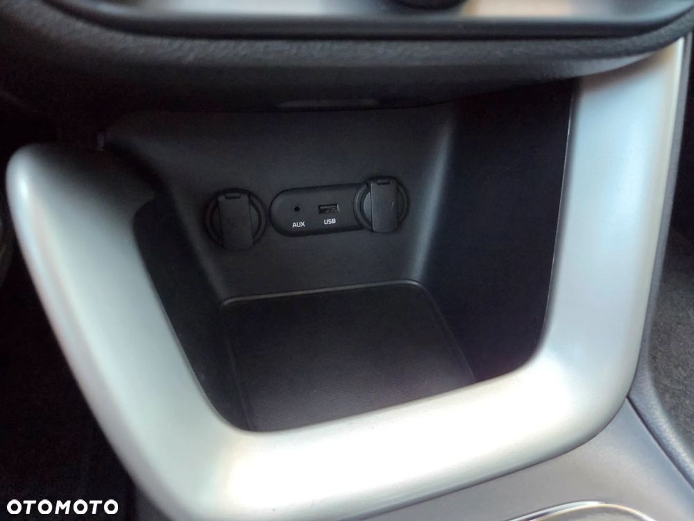 Kia Ceed 1.6 CRDi M - 24