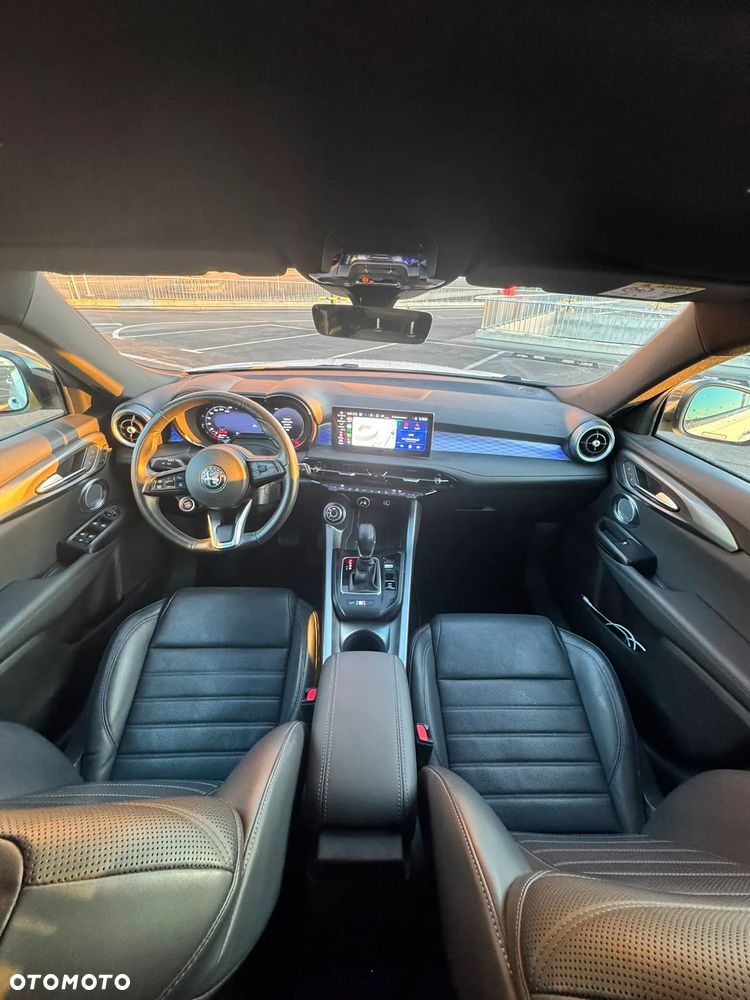 Alfa Romeo Tonale 1.5 T4 GSE mHEV TI DCT - 11