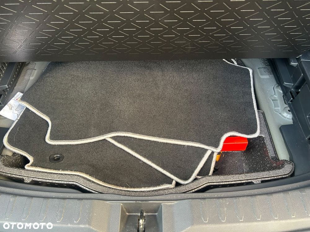 Toyota RAV4 2.5 Hybrid Executive 4x2 - 18