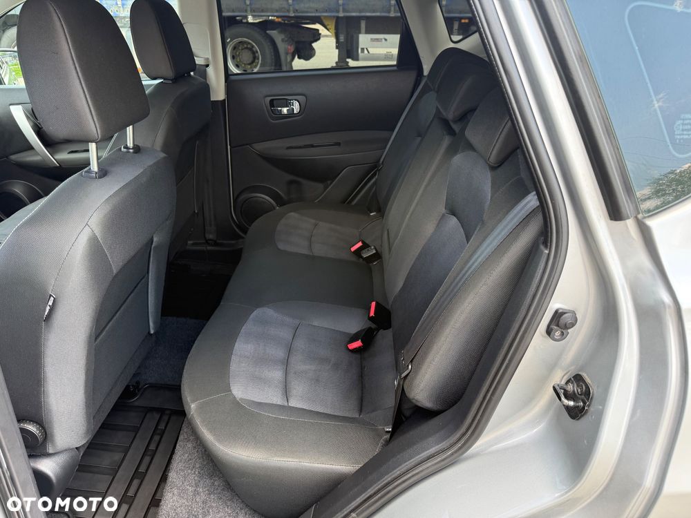 Nissan Qashqai 1.6 I-Way CVT - 16