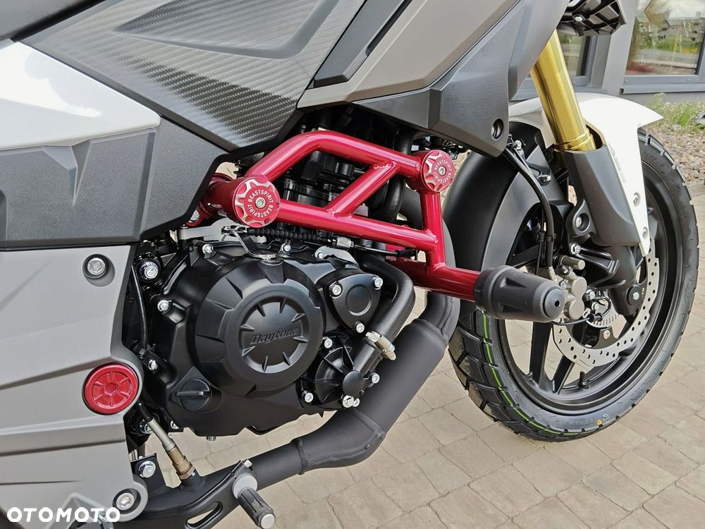 Daytona Dymoto 125 - 4
