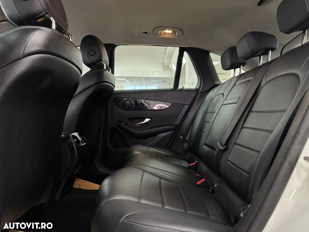 Mercedes-Benz GLC 220 d 4Matic 9G-TRONIC - 16