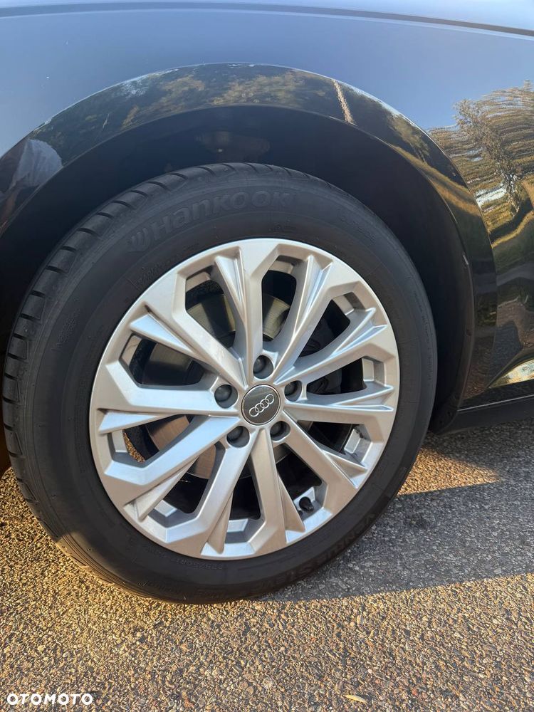 Audi A4 Limousine 30 TDI S tronic sport - 13