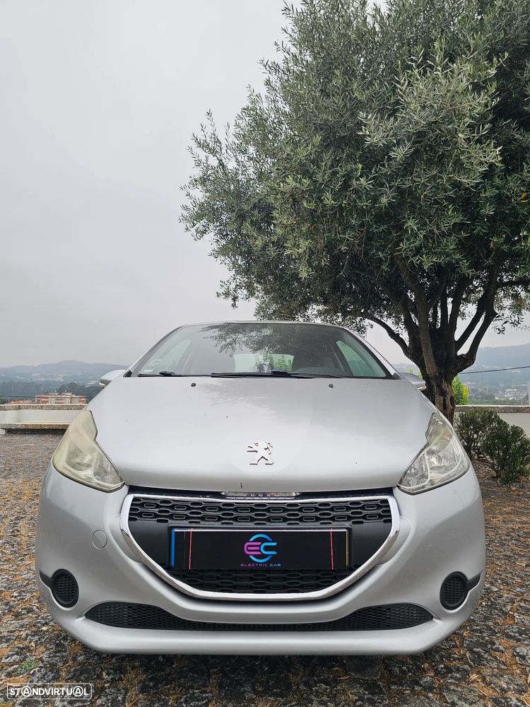 Peugeot 208 1.4 HDi Active - 2