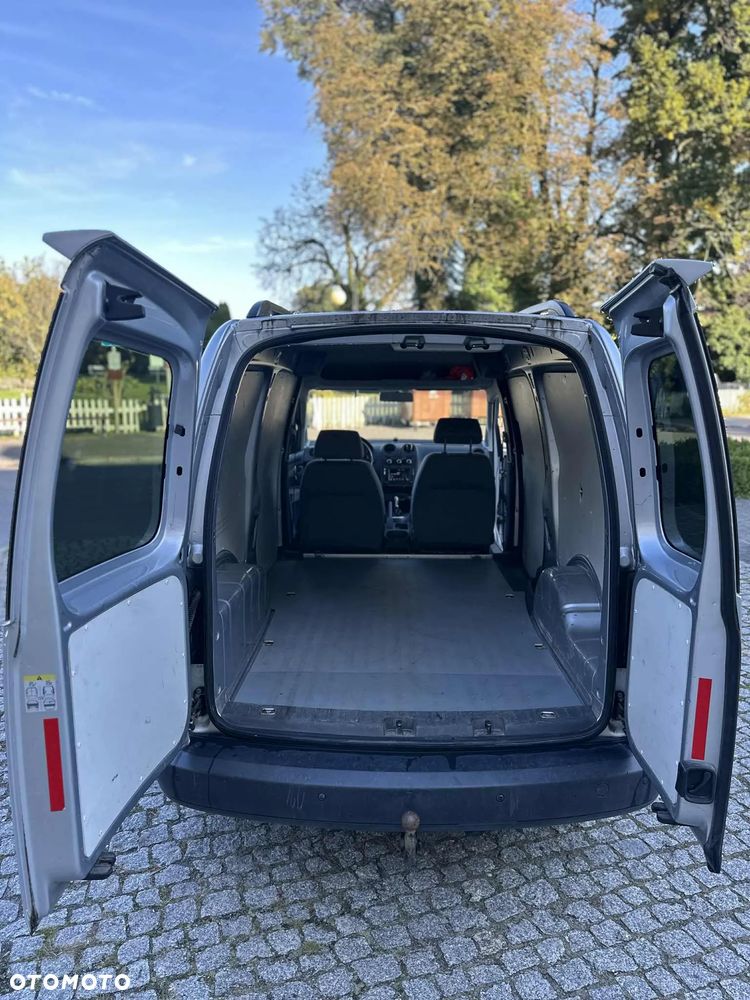 Volkswagen Caddy Maxi DSG - 4