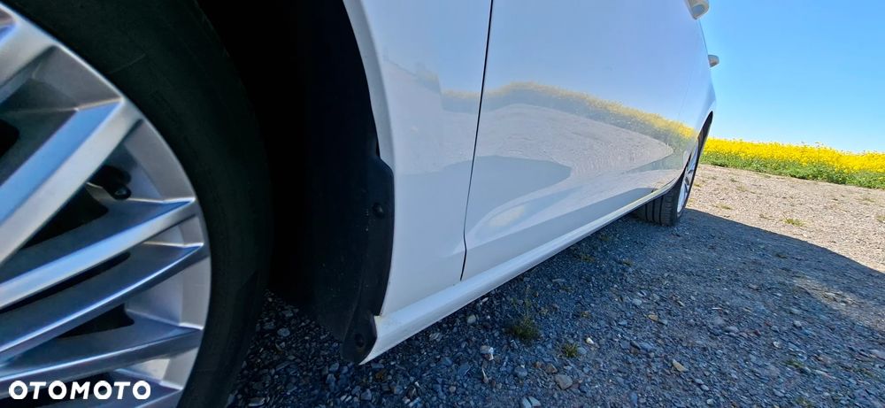 Volkswagen Golf 1.4 TSI BlueMotion Technology Cup - 32