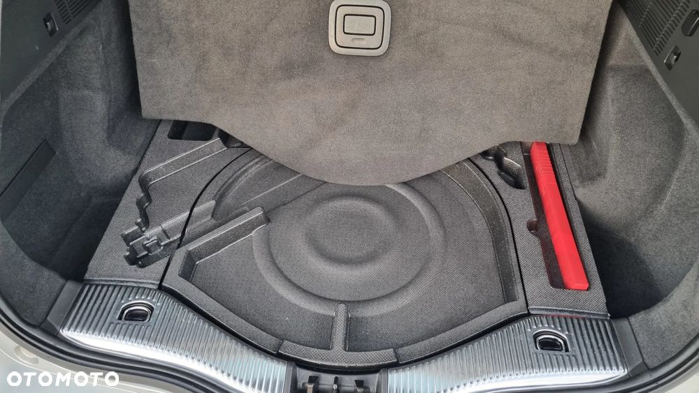 Ford Mondeo 2.0 TDCi STart-Stopp Titanium - 32