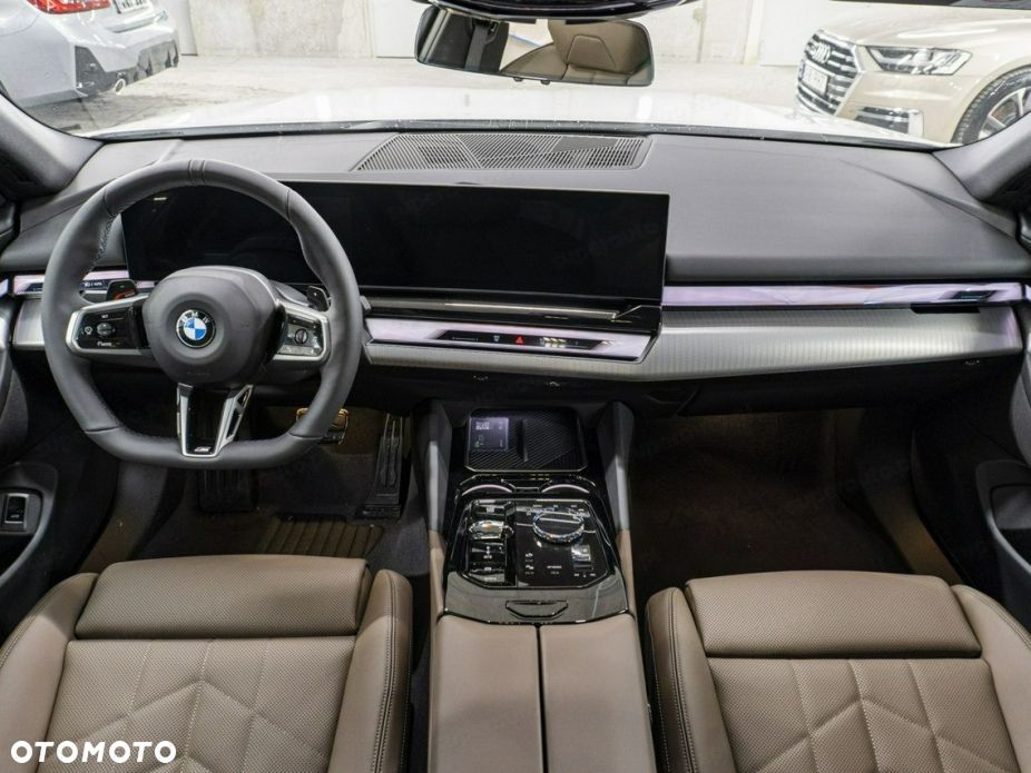 BMW Seria 5 520i mHEV M Sport - 10
