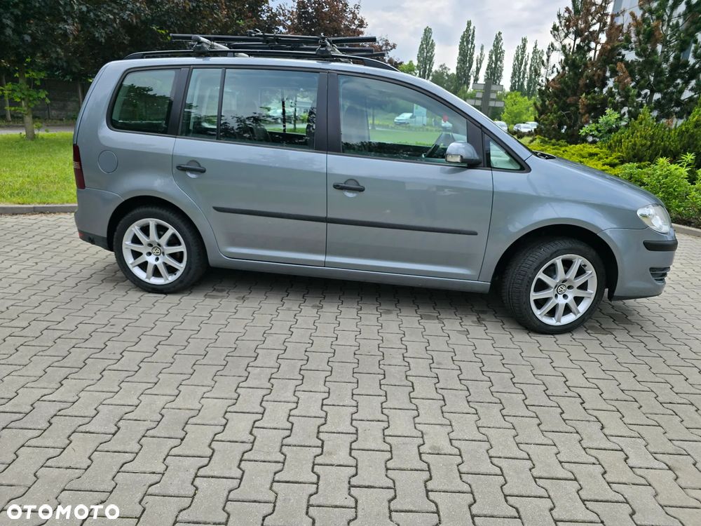 Volkswagen Touran 1.6 Basis - 38