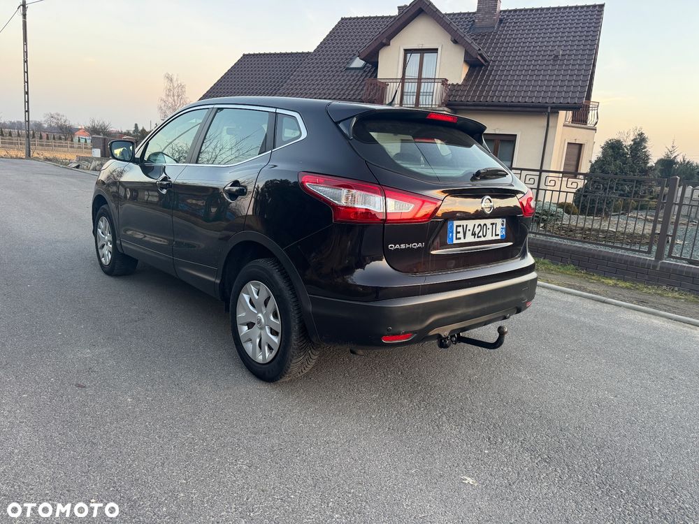 Nissan Qashqai 1.2 DIG-T N-Vision - 6