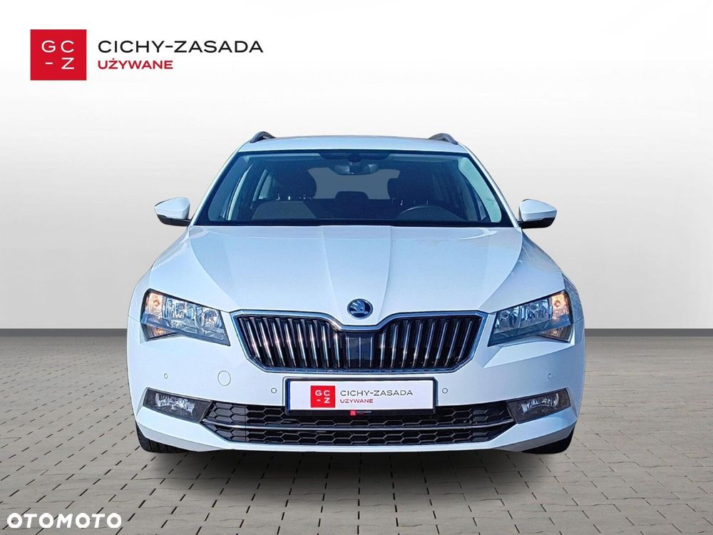 Skoda Superb 2.0 TDI Ambition - 8