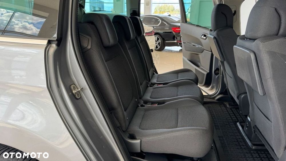 Peugeot 5008 e-HDI 115 ETG6 Stop&Start Active - 32