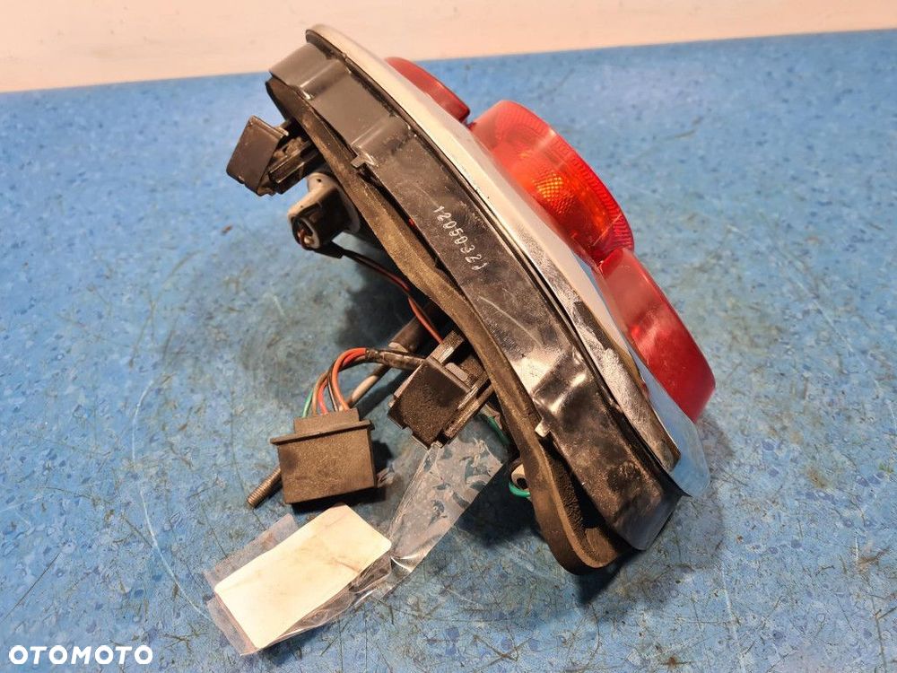 MINI ONE I R50 LAMPA TYŁ PRAWA ZEWNĘTRZNA - 3