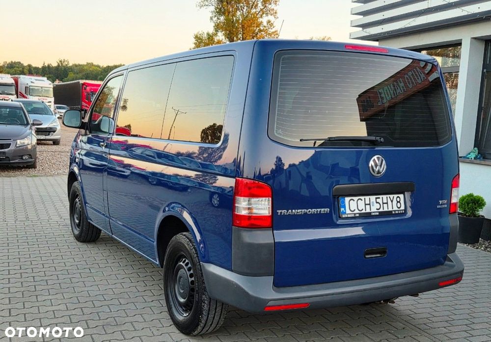 Volkswagen Transporter - 4