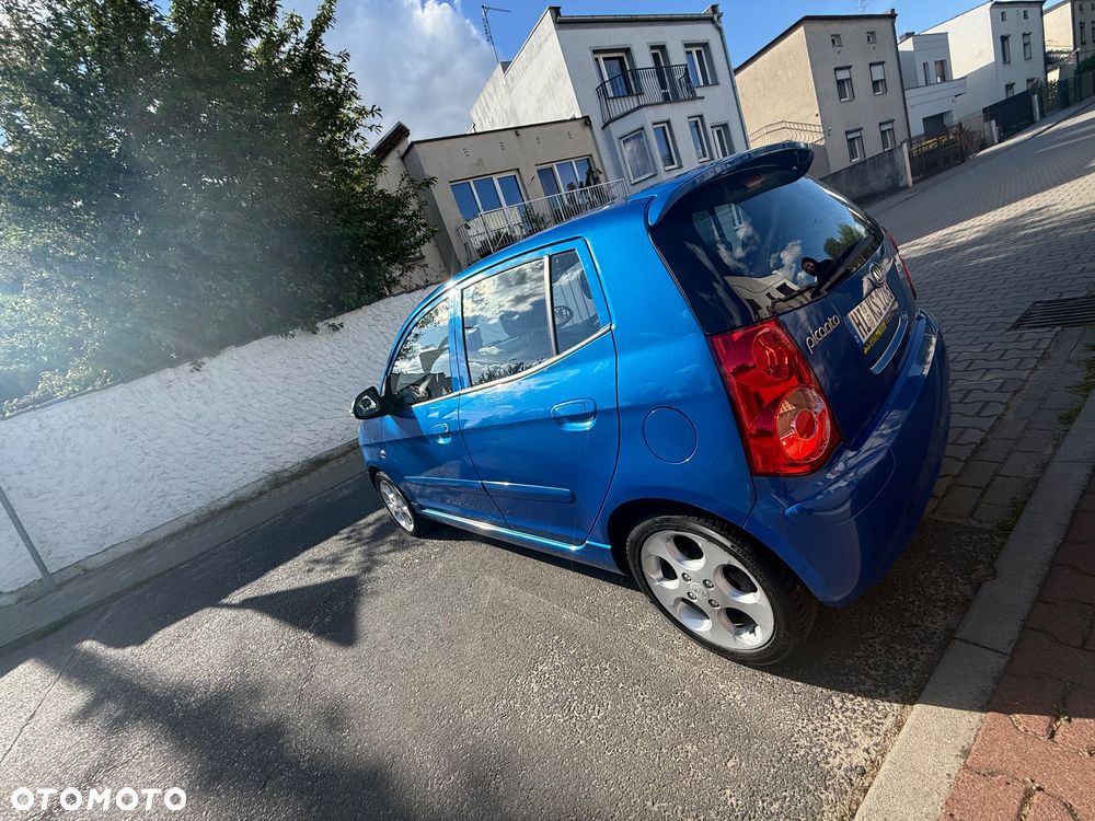 Kia Picanto 1.1 - 23