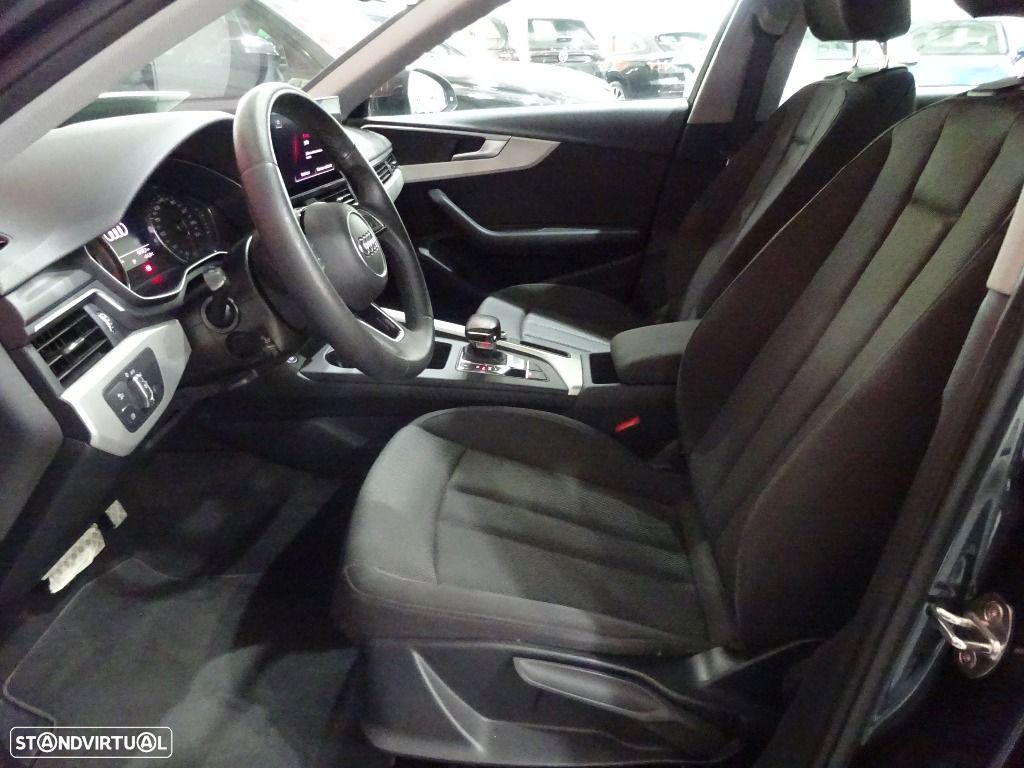 Audi A4 35 TDI S tronic - 12