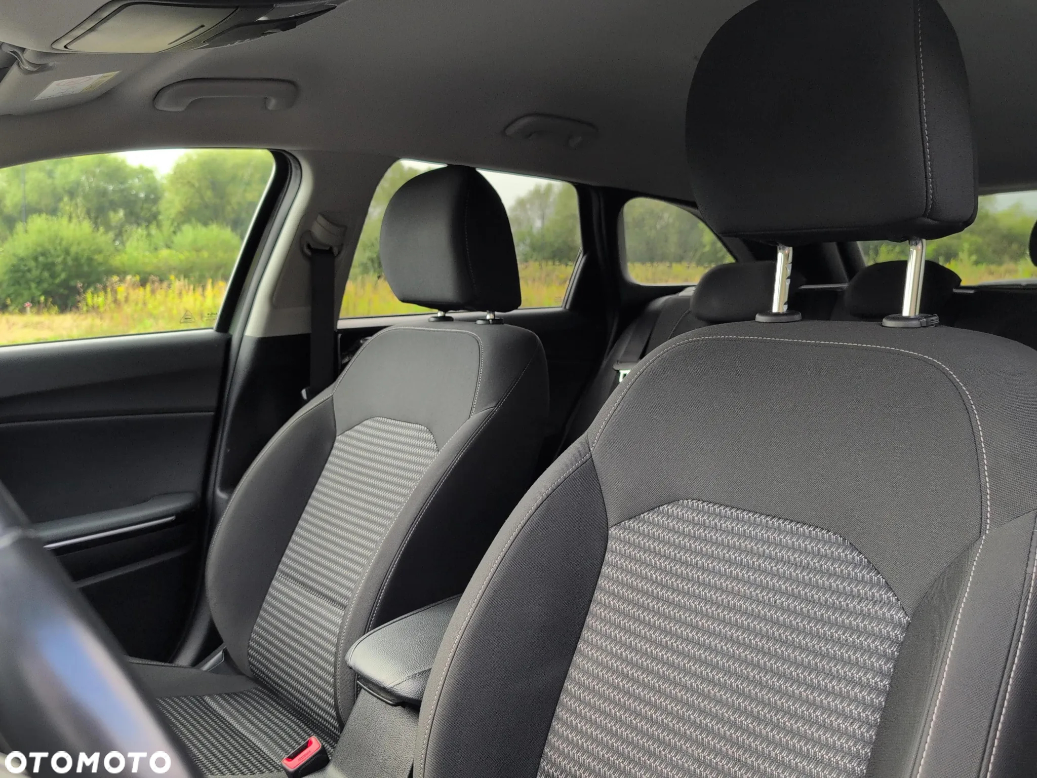Kia Ceed 1.5 T-GDI M DCT - 11