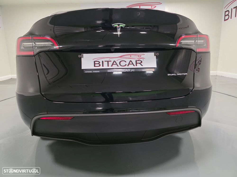 Tesla Model Y Long Range Tração Integral - 28