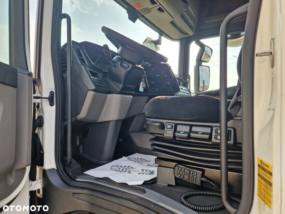 Scania R410/ 380Tyskm/ 6x2 PUSCHER/ ZAWIESZENIE FULL PODUSZKA/ KLIMA POSTOJOWA/ SERWIS NIEMCY - 11