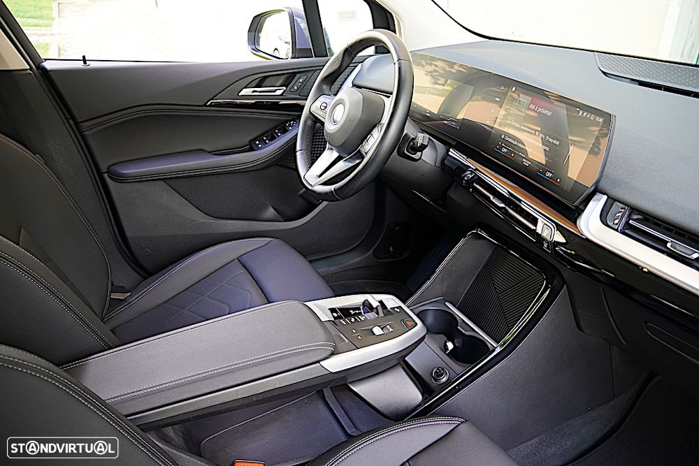 BMW 225xe Active Tourer e xDrive Edição Optimized - 23