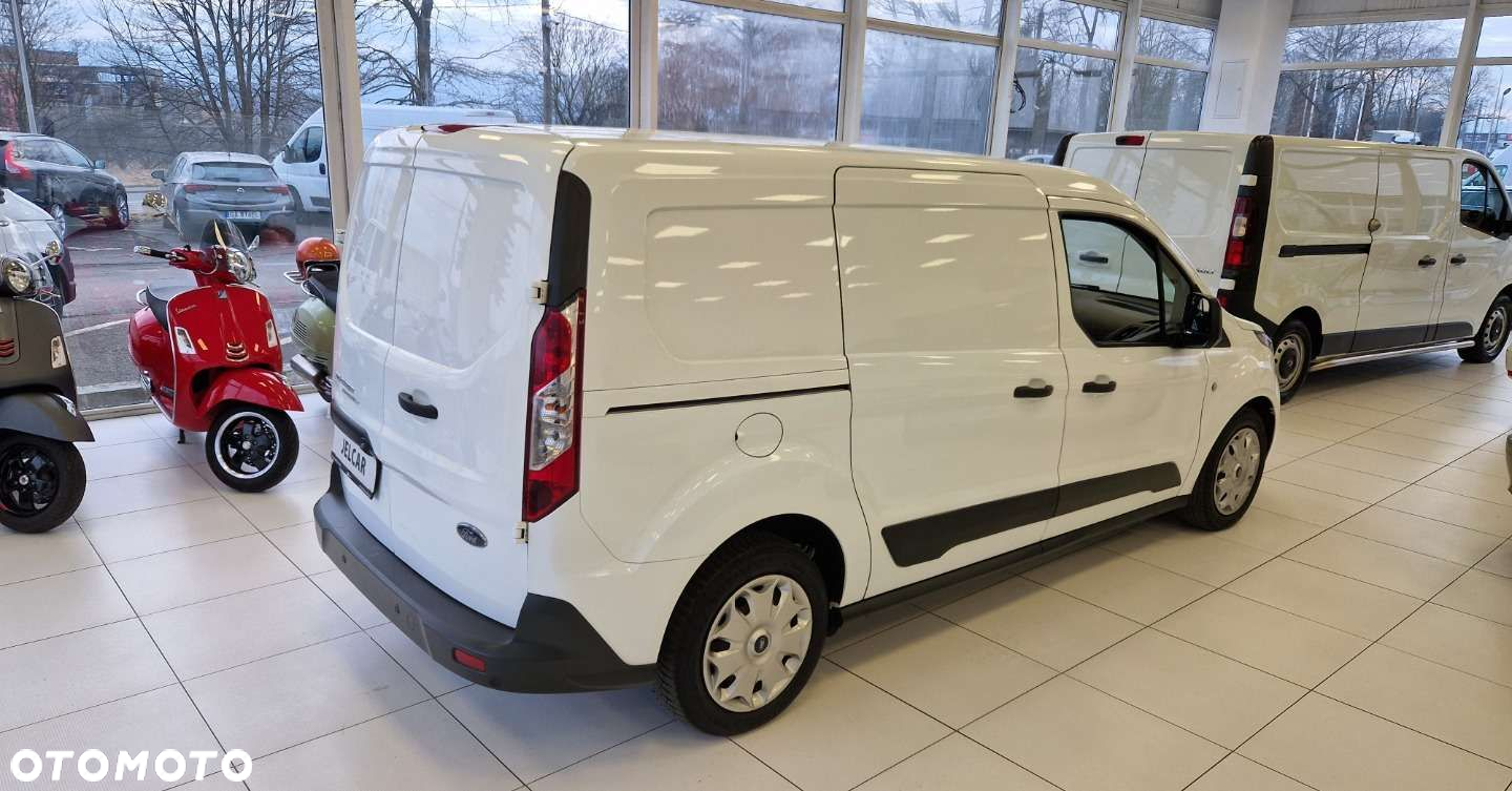 Ford Transit Connect - 10