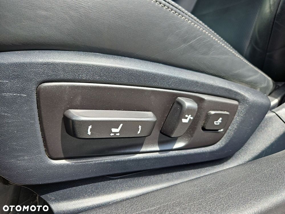 Lexus GS 300h Elite Business - 25