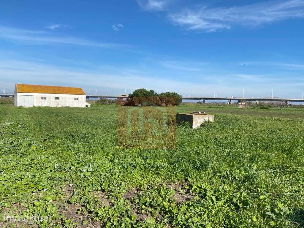 Terreno rústico com 9480 m2 no Samouco - Grande imagem: 4/22