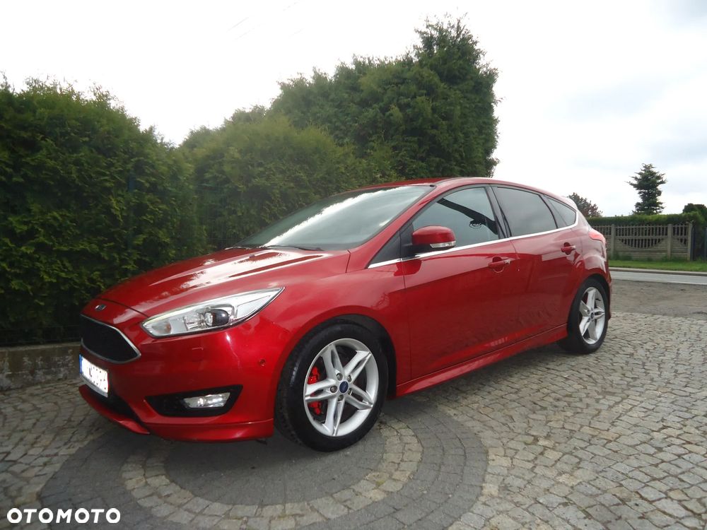 Ford Focus 1.5 EcoBoost Titanium ASS - 1