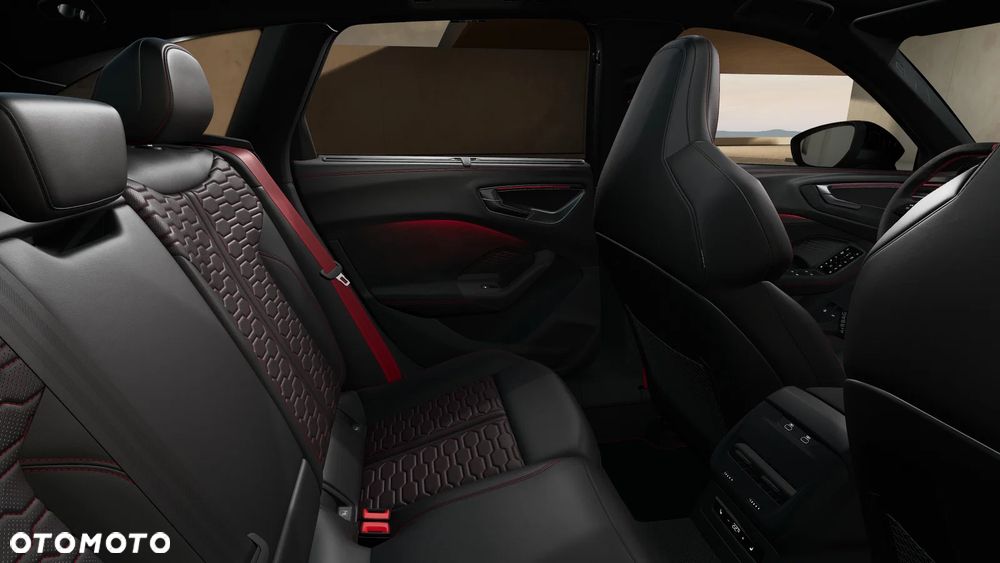 Audi RS5 Avant - 11