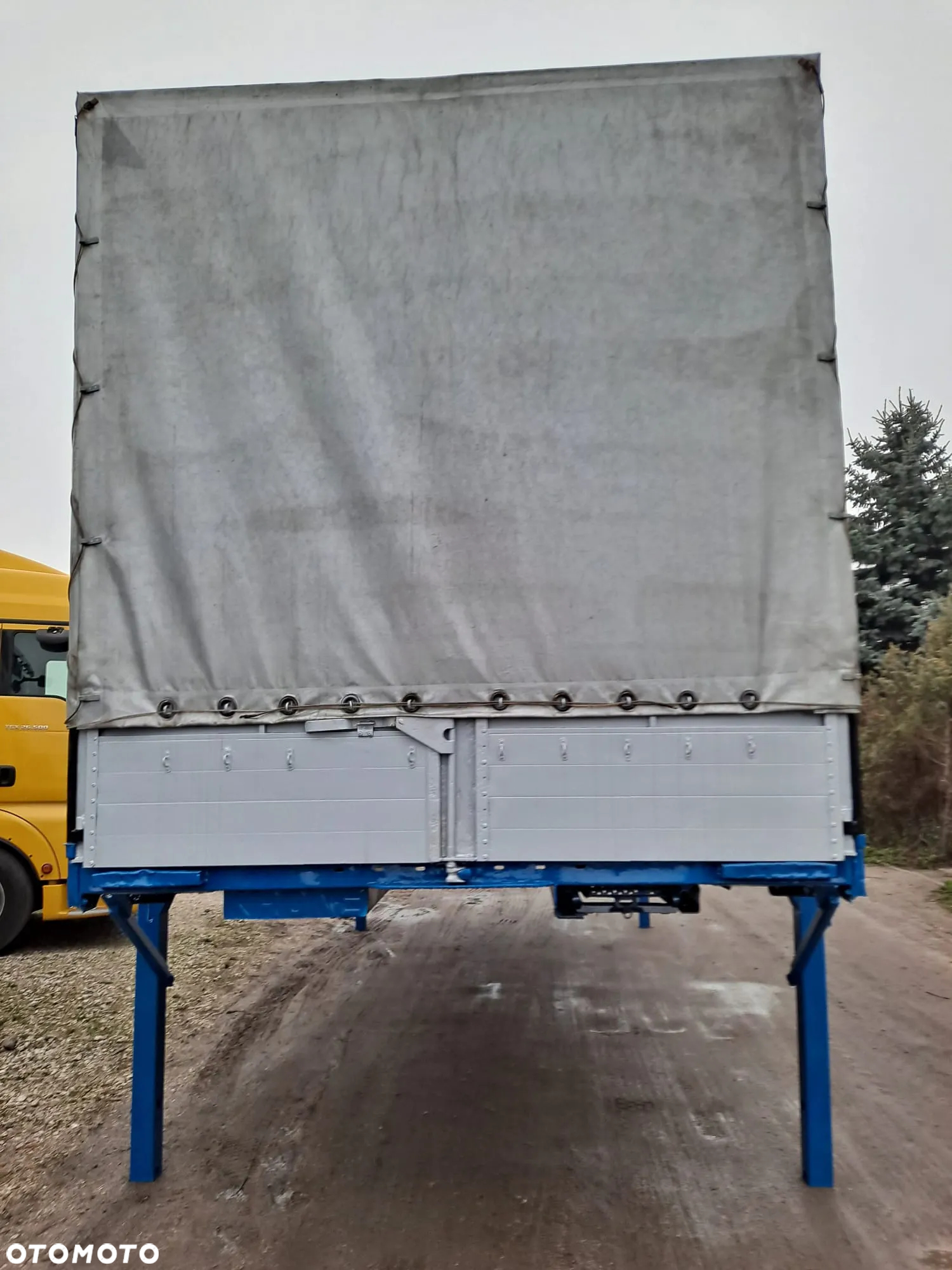 Krone Zabudowa Krone BDF 7,45m 18 palet - 5