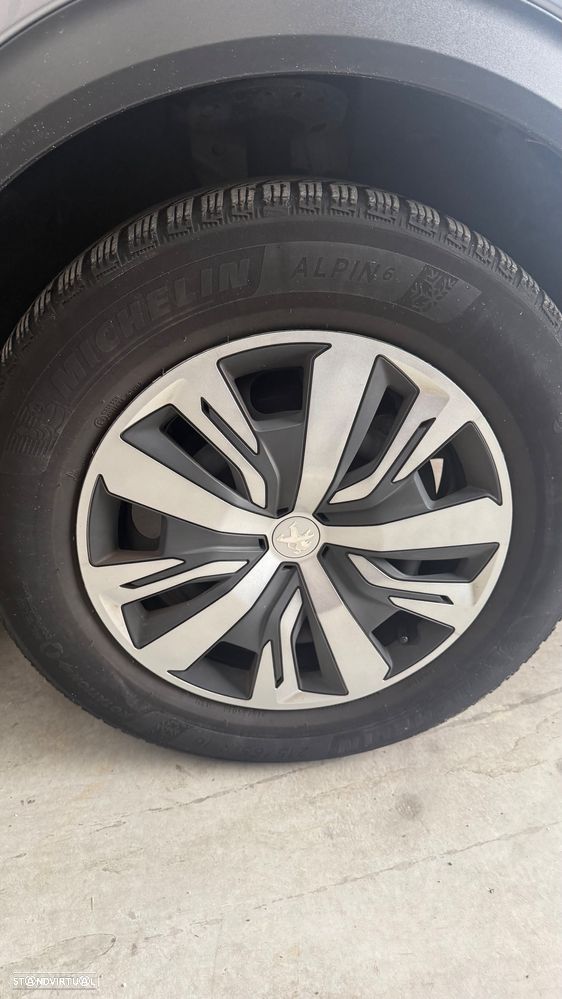 Peugeot 2008 PureTech 110 Stop&Start Style - 13