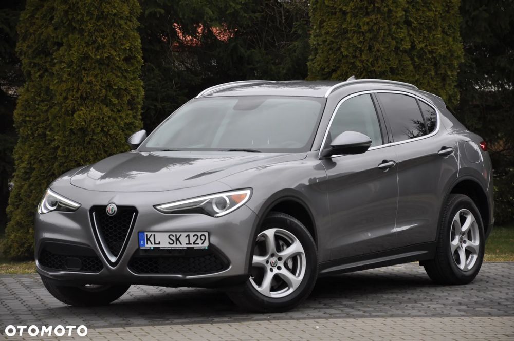Alfa Romeo Stelvio 2.0 Turbo 16V AT8-Q4 Executive - 3